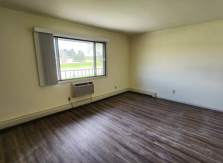 Heritage Apartments — Photo 31