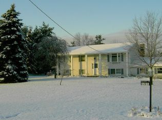 1287 Whitney Rd, Ontario, NY 14519