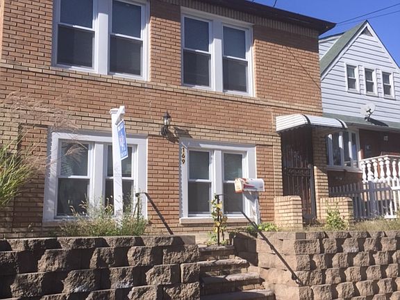 2nd image of 169 Cedar Ave