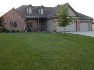 4151 Carneros Way, Jackson, WI 53037