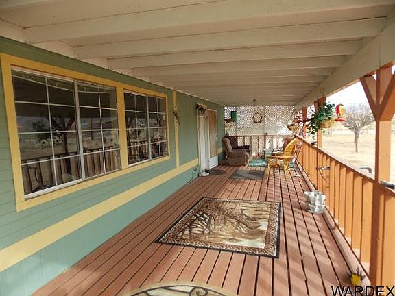 3rd image of 4476 W Miramar Dr