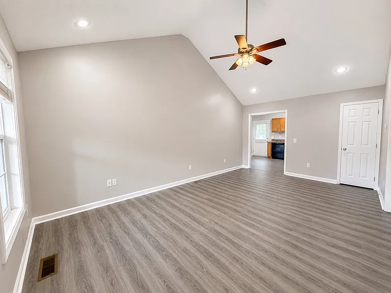 20 Shadow Ridge Ln #71 — Photo 4