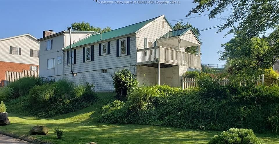 1st image of 4611 Country Club Blvd