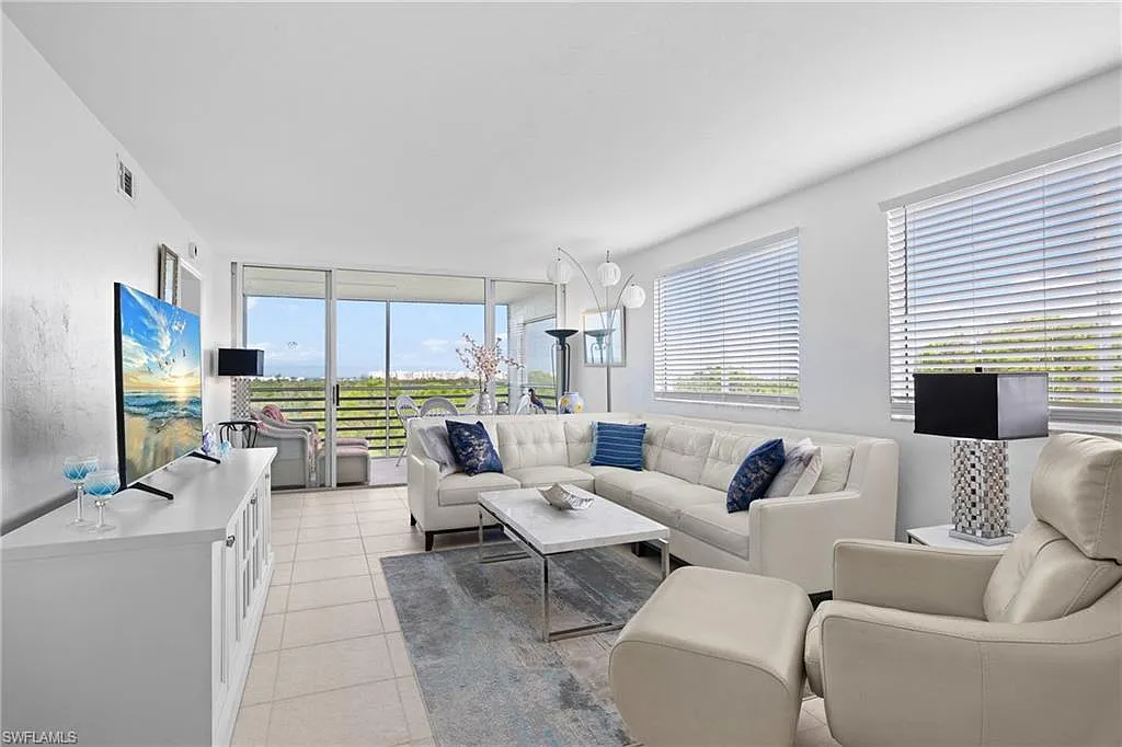 3 bed, 2.0 bath, 1475 sqft, $8,000 — Photo 3