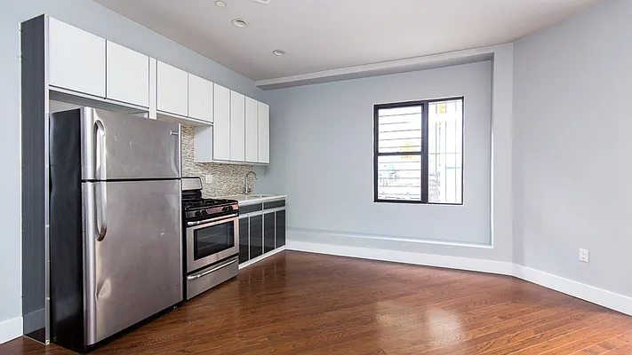 Rented by Nooklyn NYC LLC | media 27