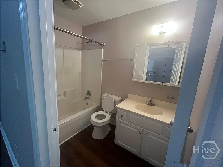 160 Fair Oaks Dr — Photo 7