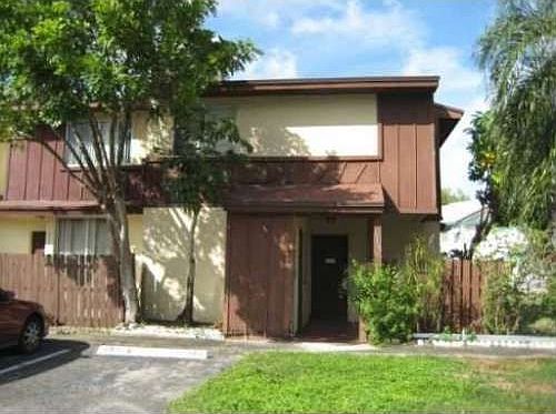 1st image of 1389 Sussex Dr