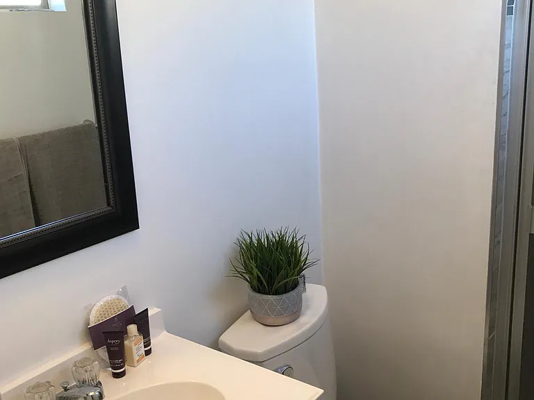 1928 Carmen Ave #10 — Photo 9