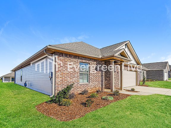 3rd image of 202 Paca Ln