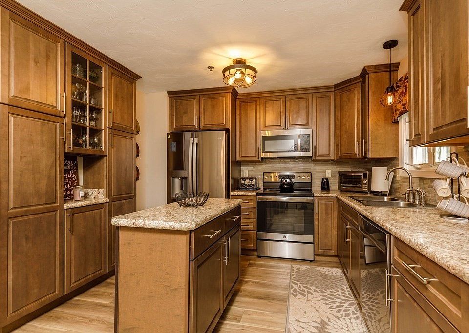 1st image of 350 Riverbend St #107