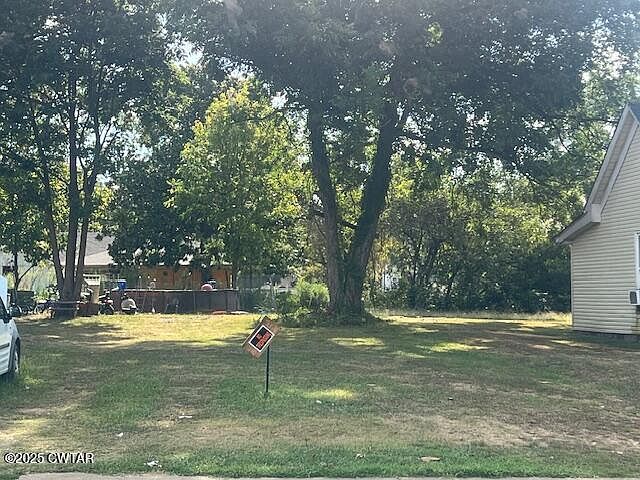 2nd image of 112 S 17th Ave