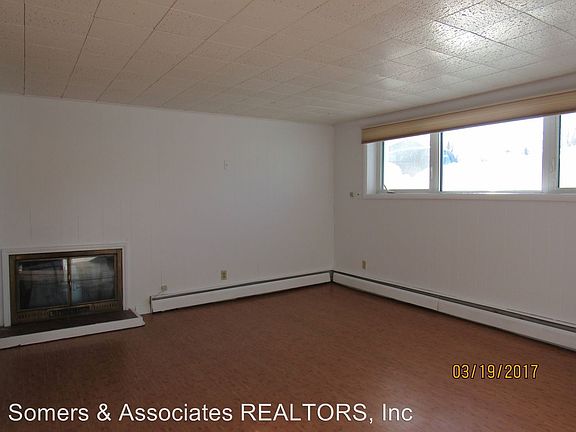 5th image of 4094 Yvonne Ave