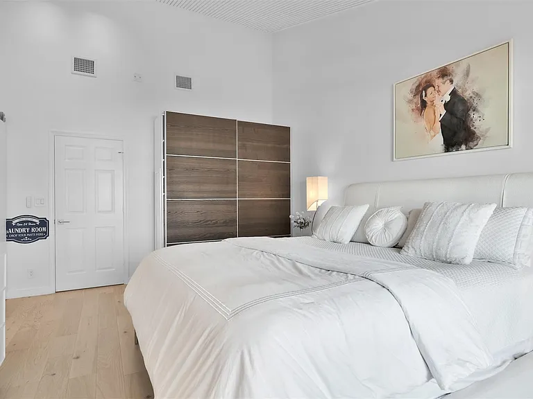 1035 Boca Cove Ln — Photo 35