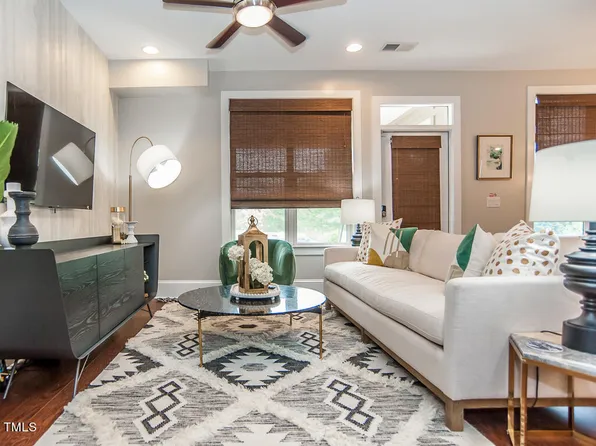 700 Finsbury St APT 100, Durham, NC 27703