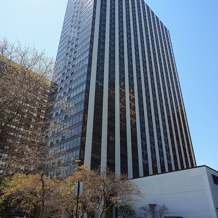 1st image of 3150 N Lake Shore Dr APT 3B