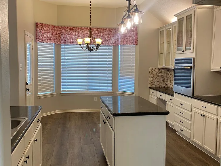 8312 Spinnaker Bay Ln — Photo 9
