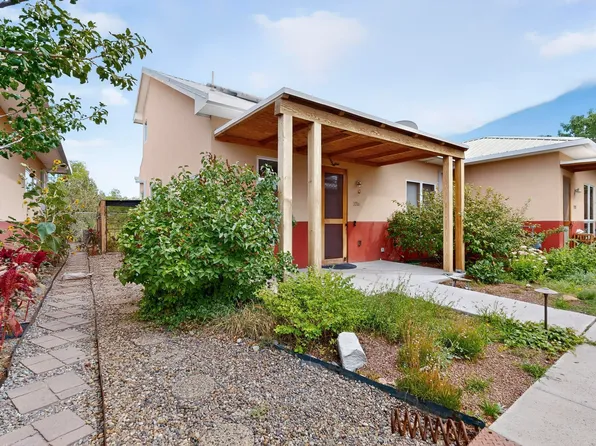 2316 Rio Grande Blvd NW, Albuquerque, NM 87104
