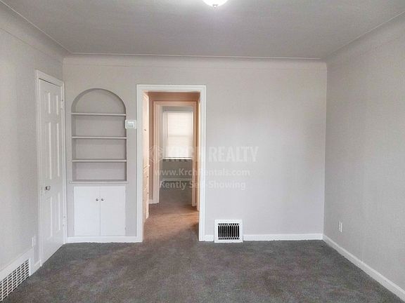 2nd image of 1841 Milburn Ave