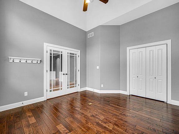 5th image of 12827 Pennsylvania Pl