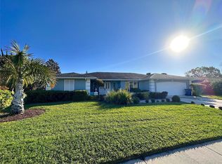 3683 Country Place Blvd, Sarasota, FL 34233