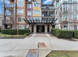 13740 75a Ave #302, Surrey, BC V3W 0E8