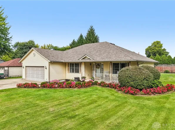 3970 Navajo Trl, Jamestown, OH 45335
