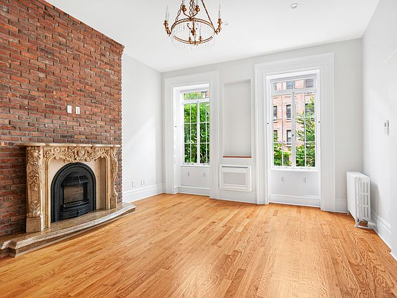 4th image of 81 E 7th St Floor 1