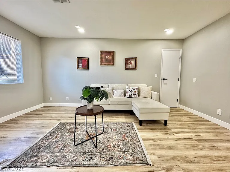 5181 Pioneer Ave #102 — Photo 3