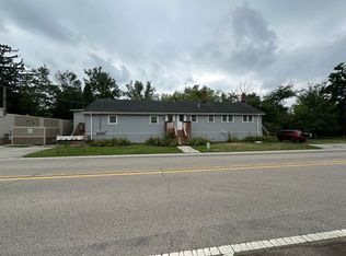 2103 Main St, Spring Grove, IL 60081