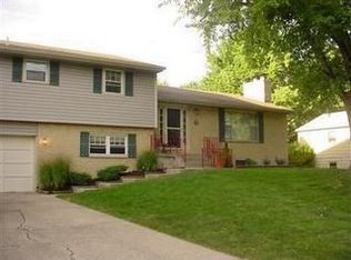 3715 Greenbay Dr, Dayton, OH 45415