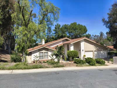 462 Avenida Adobe, Escondido, CA, 92029