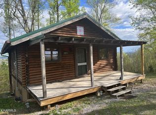 706 River Ridge Ln, Thorn Hill, TN 37881