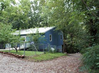 25 Rock Hill Rd, Lacygne, KS 66040