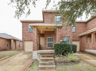 2237 Stonebrook Ln, Mesquite, TX 75181