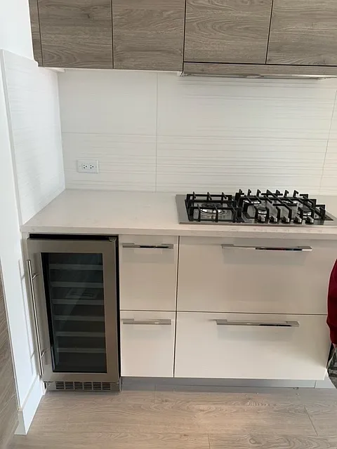 1 bed, 610 sqft, $2,350 — Photo 3