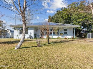 319 Meadowwood Cir, Long Beach, MS 39560