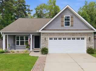 104 Shamrock Cir, Greenville, NC 27858