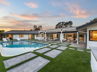 2975 Woodford Dr, La Jolla, CA 92037
