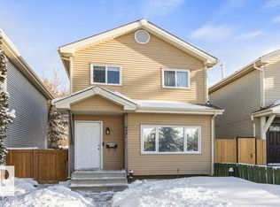9521 185th St NW, Edmonton, AB T5T 3T6