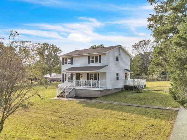9709 Lovell Rd, Soddy Daisy, TN 37379
