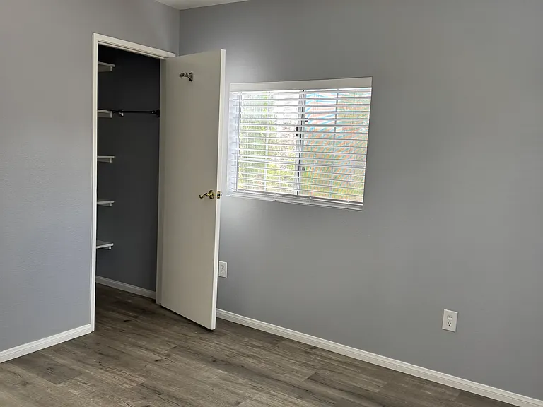 230 Arran Ave #2 — Photo 14