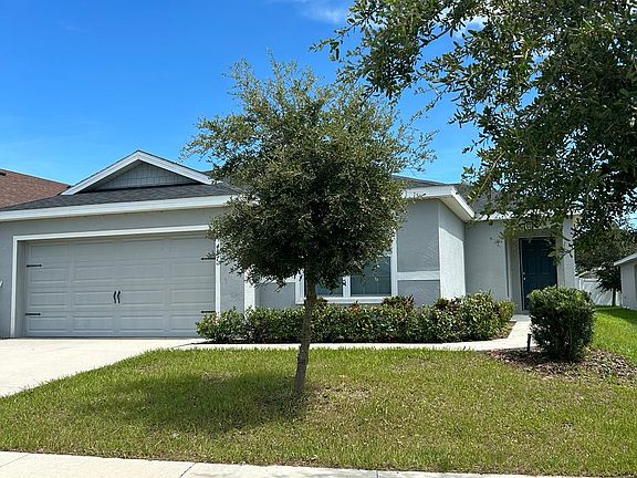 3rd image of 497 Pentas Ln
