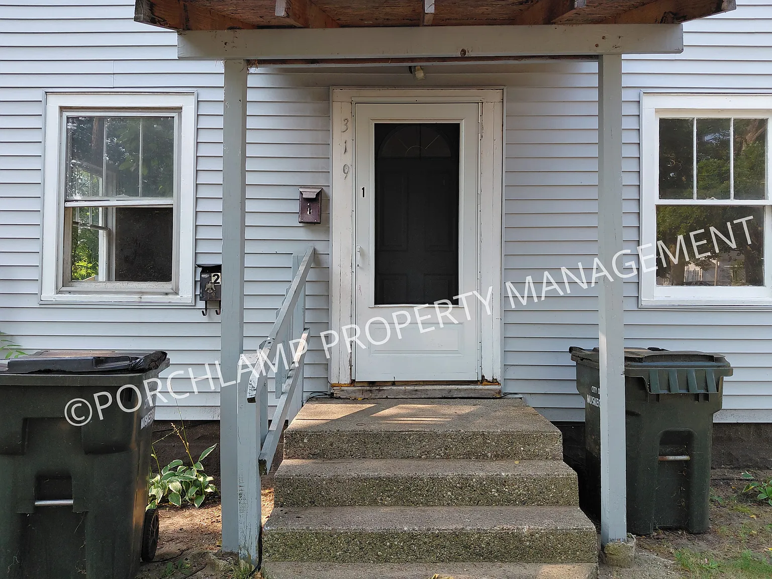 2 bed, 1138 sqft, $975 — Photo 2