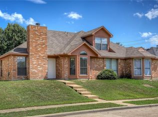 1724 Rancho Dr, Mesquite, TX 75149