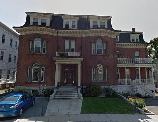 1st image of 14 Kensington Park APT 2