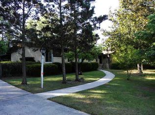 8 Trotwood Dr, Columbia, SC 29209