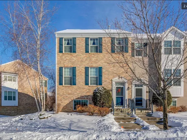 15562 Lilac Dr, Eden Prairie, MN 55347