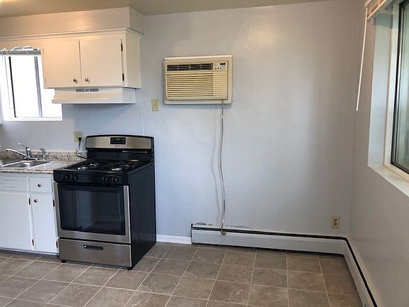 5th image of 3251 Central Ave NE Unit 2