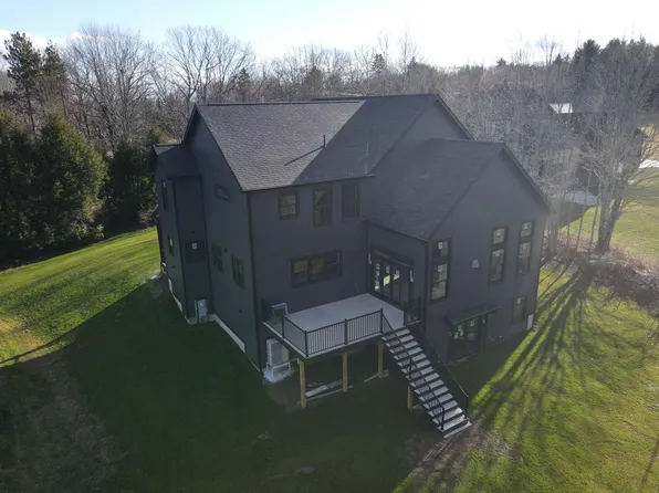 448 Blackstrap Road, Falmouth, ME 04105