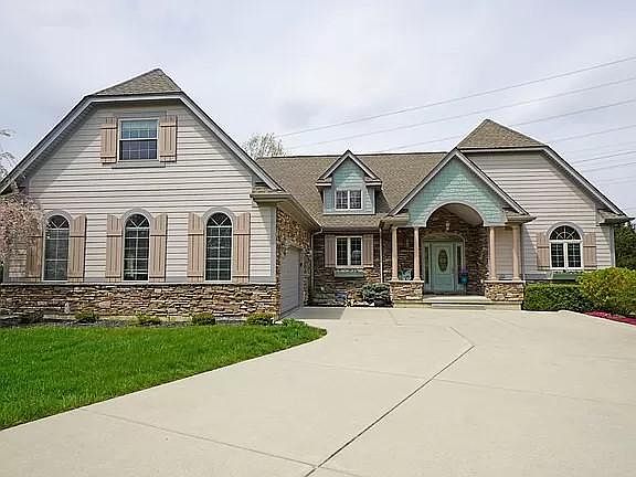 1st image of 6994 Bluebird Dr